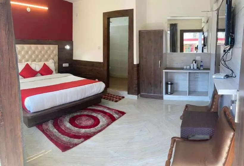 ホテル Himalayan Lodge