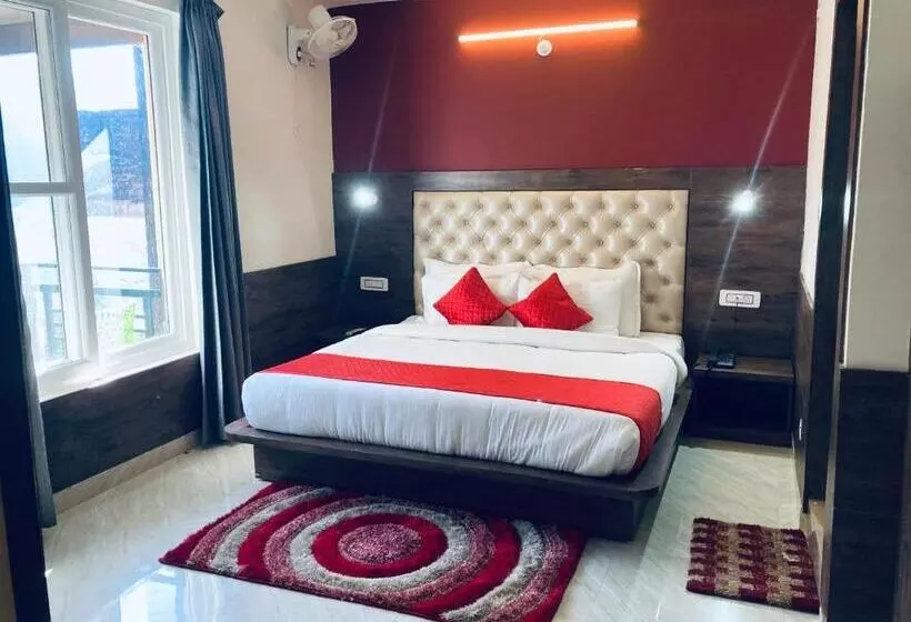 ホテル Himalayan Lodge