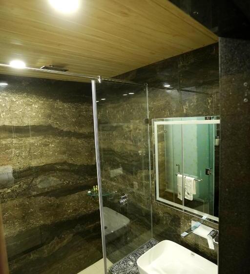 בית מלון כפרי Kingston Paradise