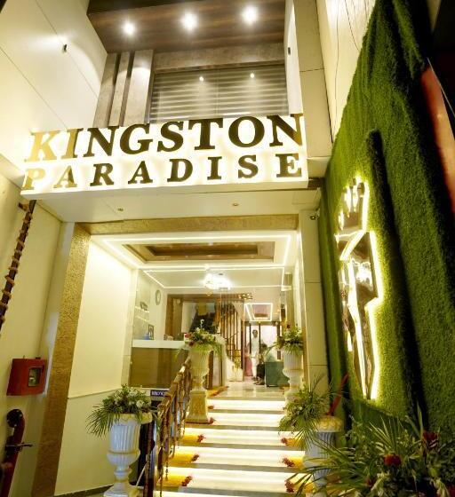 בית מלון כפרי Kingston Paradise