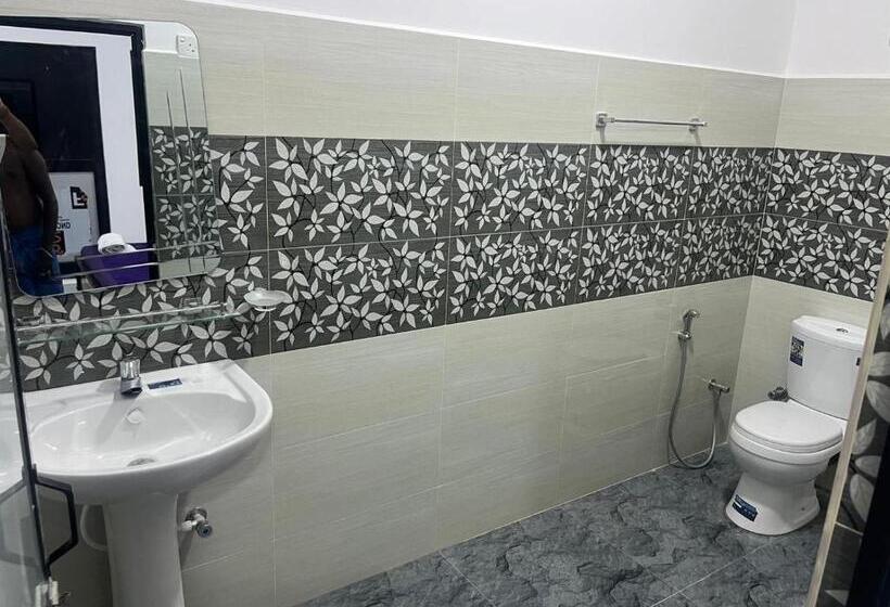 호텔 Krishna Bhavan