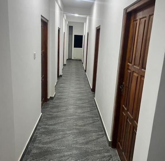 호텔 Krishna Bhavan