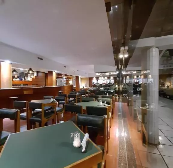 ホテル Perugia