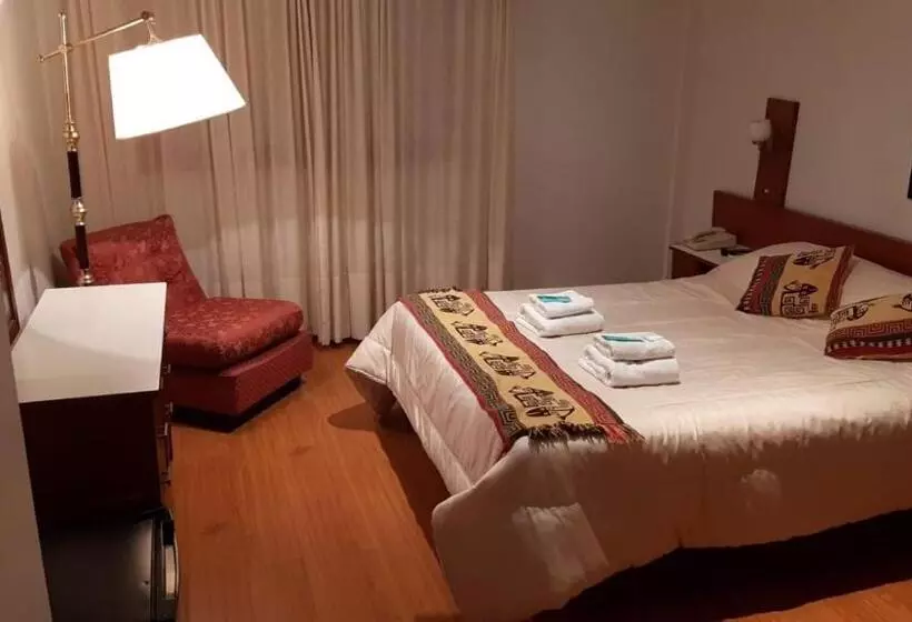 ホテル Perugia