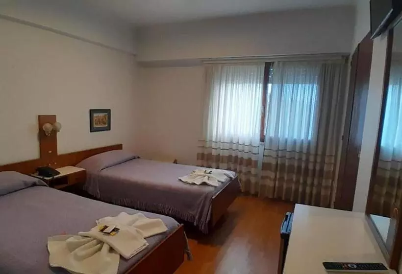ホテル Perugia