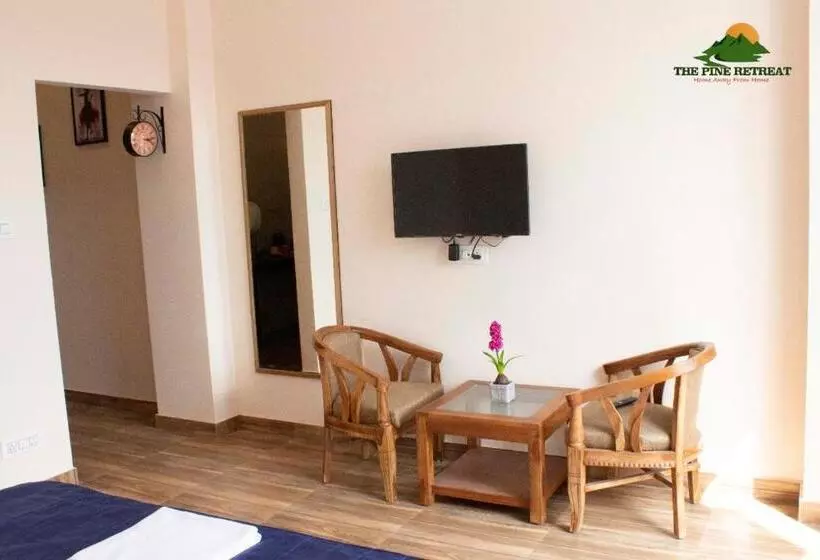 ホテル Pine Retreat Shimla