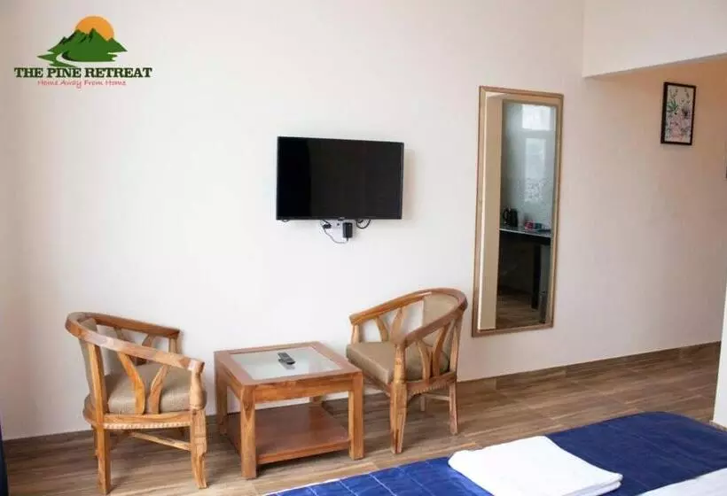 ホテル Pine Retreat Shimla