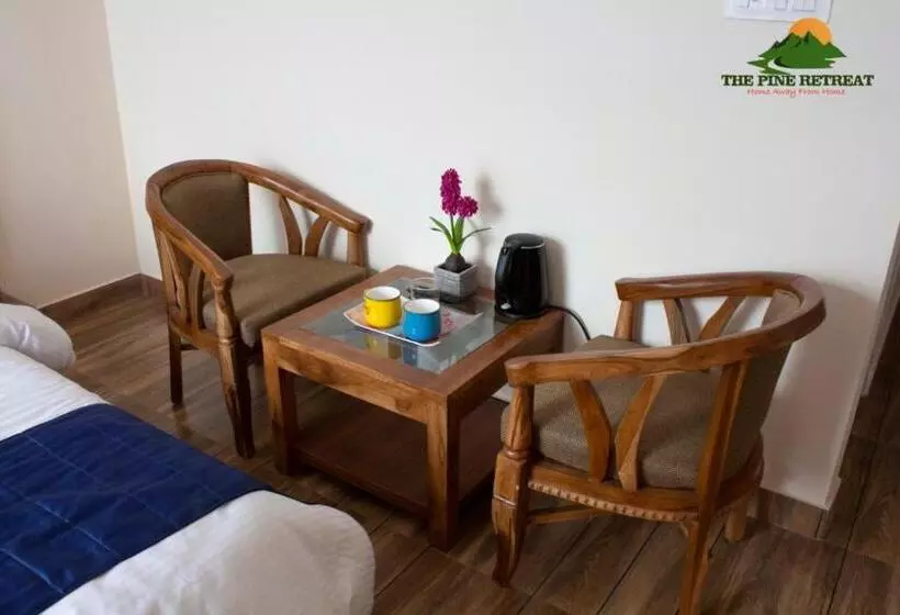 ホテル Pine Retreat Shimla