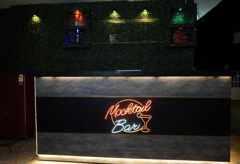 Отель Swaransh By Prakshi Hospitality