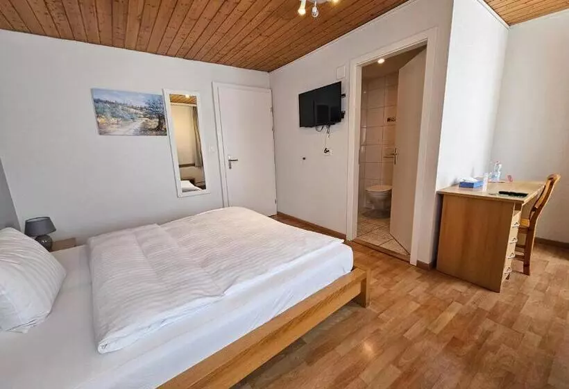 Hotelli Taverne Zur Linde