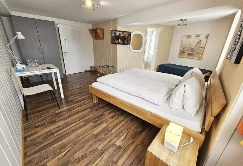 Hotelli Taverne Zur Linde