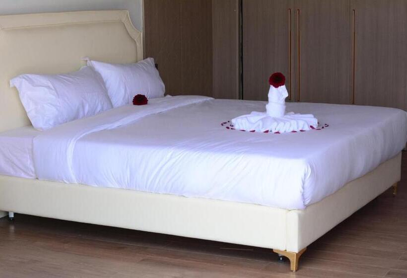 هتل The Ark Paradio Lodge