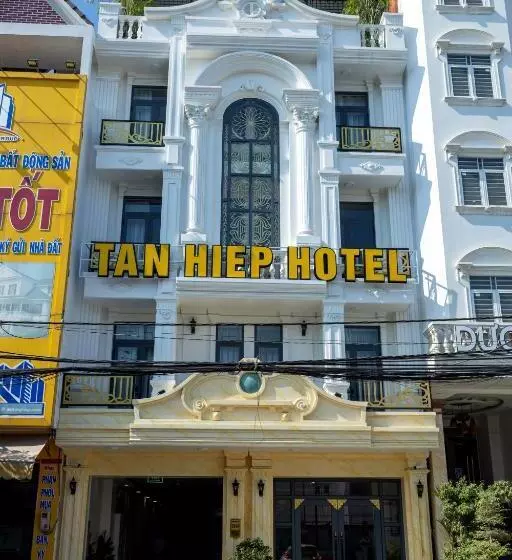 هتل Tân Hiệp