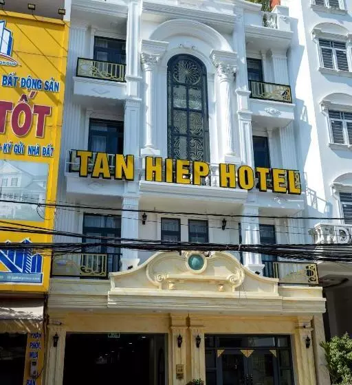 هتل Tân Hiệp