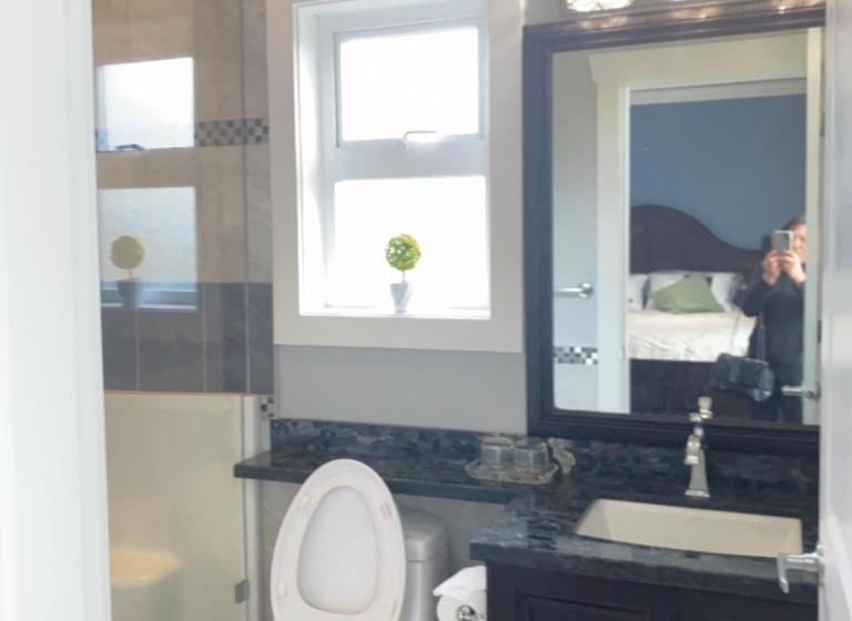 Pension Comfortable Suite For Guests To Use Independently