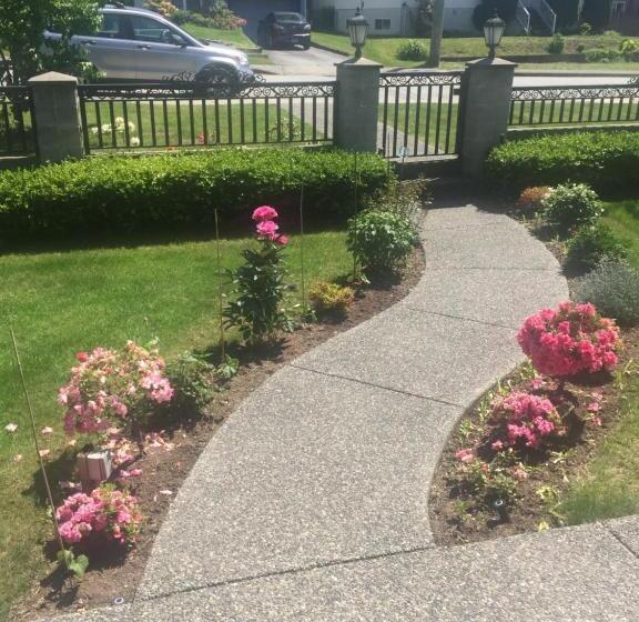 Pension Comfortable Suite For Guests To Use Independently