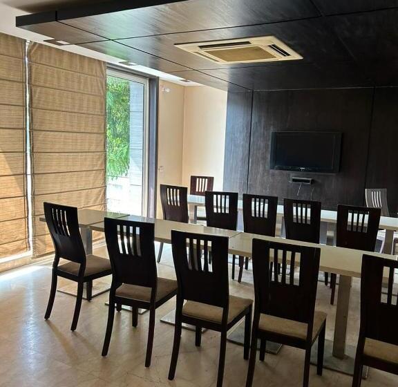 Pensione Rao Regency