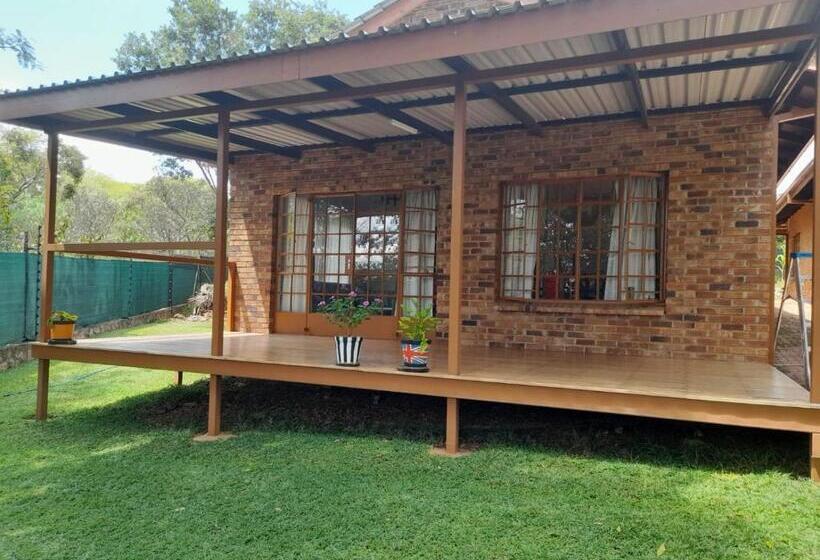 پانسیون The Villa