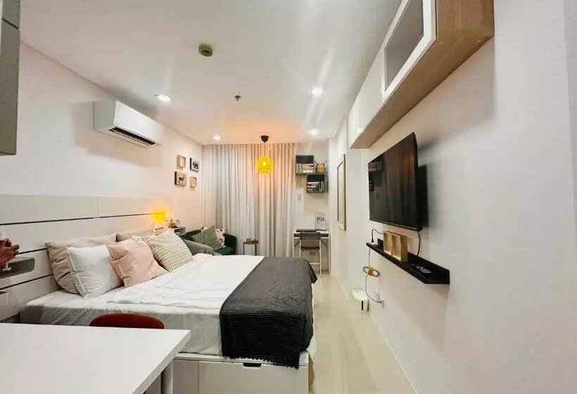 Primo Condo Studio Type   One Pontefino Tower