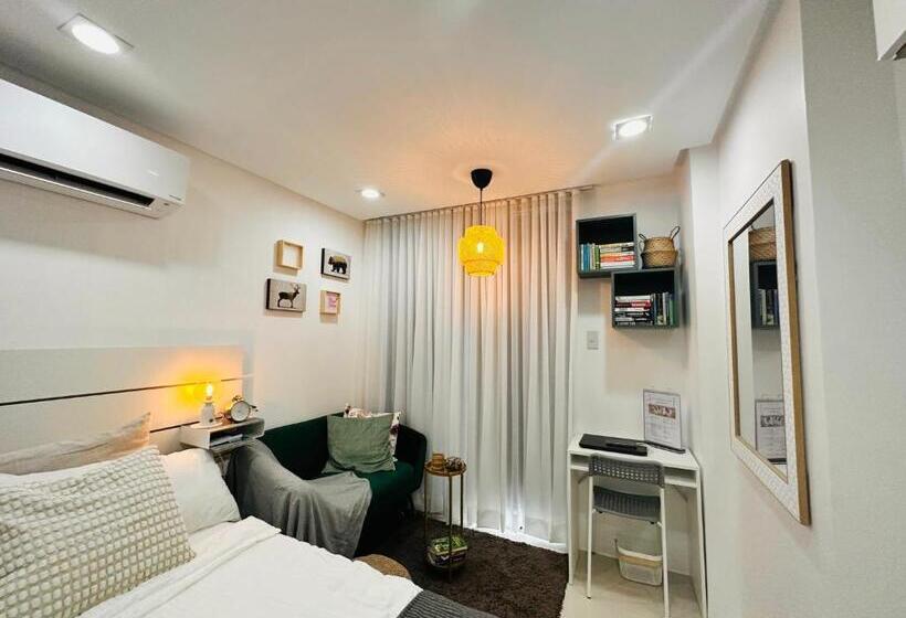 Primo Condo Studio Type   One Pontefino Tower