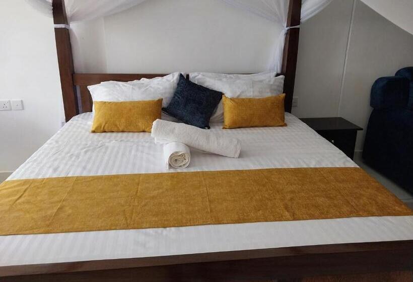 تختخواب و صبحانه Serenity Cove