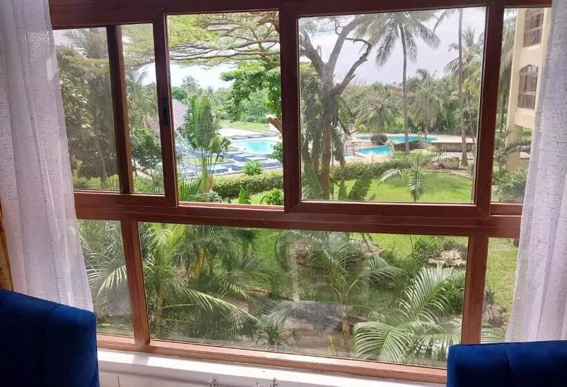 تختخواب و صبحانه Serenity Cove