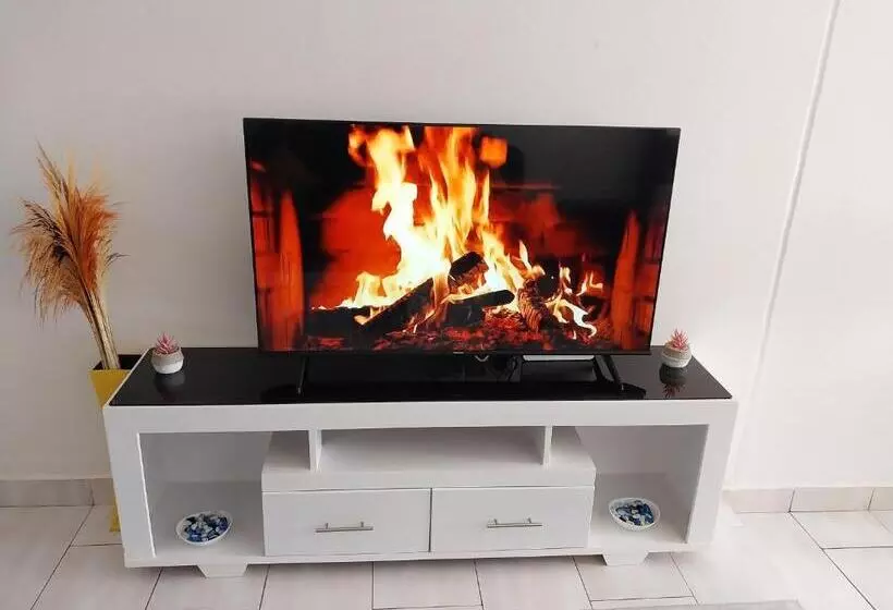 تختخواب و صبحانه Serenity Cove