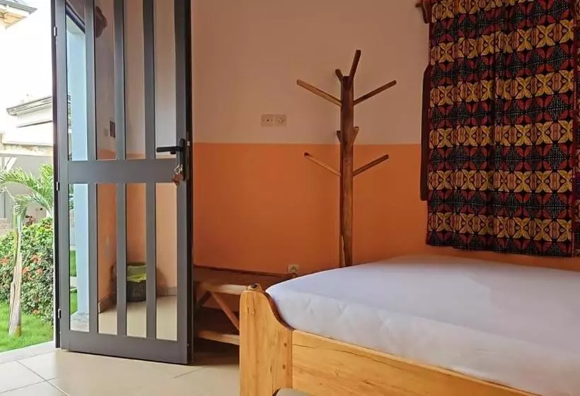 هتل Eyram Kpalime