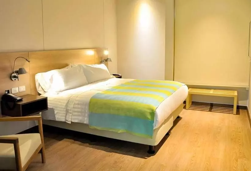 ホテル Holiday Inn Express Yopal   Standard   Colombia