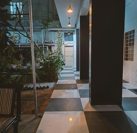 فندق Homestay Urmil Basant