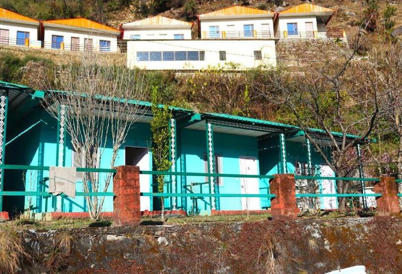 בית מלון כפרי Kedar Heights Heli Resort