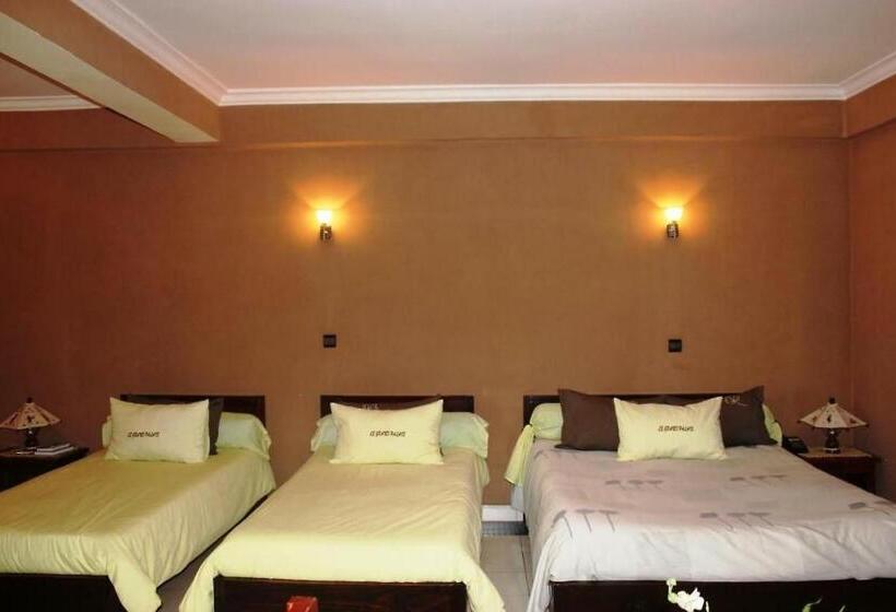 هتل Le Grand Palais