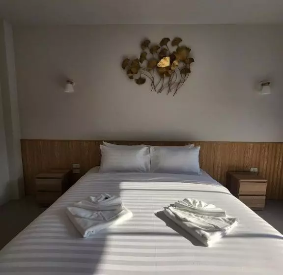 Hotelli Sasi Pool Villa Phuket