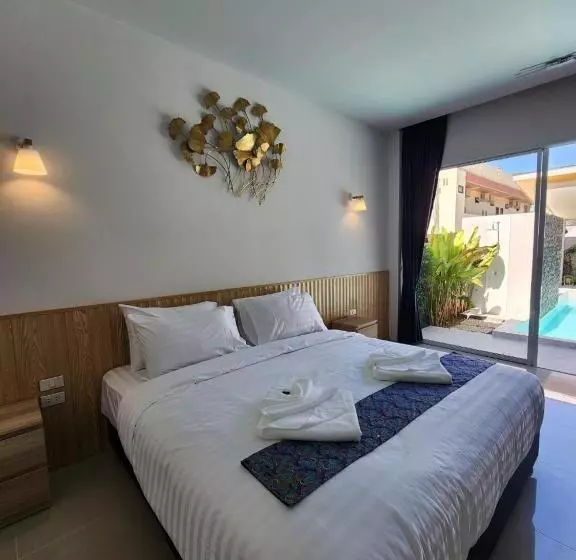 Hotelli Sasi Pool Villa Phuket