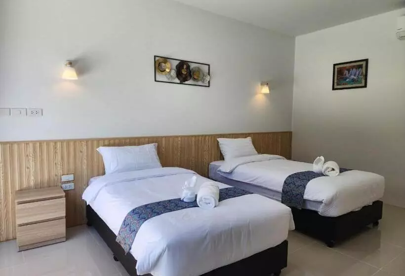 Hotelli Sasi Pool Villa Phuket