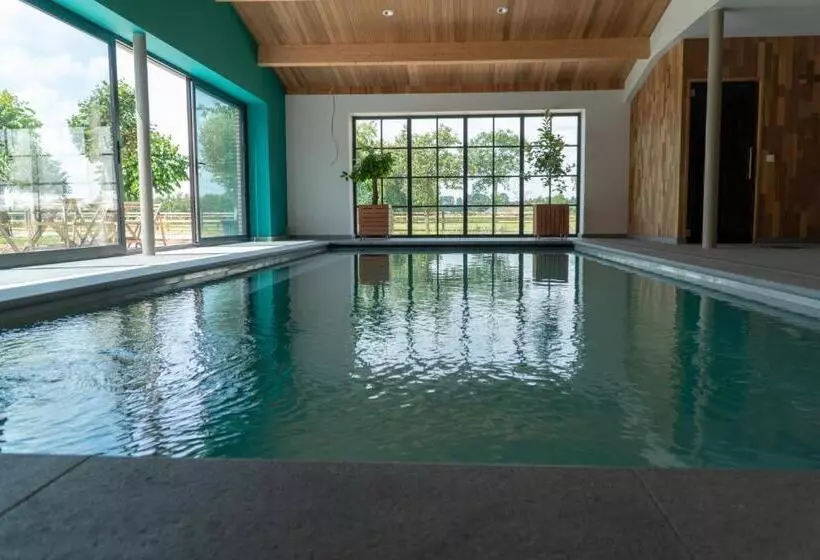 ホテル Vakantiewoning De Worfthoeve
