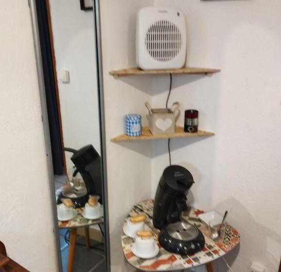 פנסיון Chambre Agréable Au Fond Du Jardin