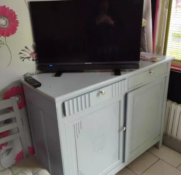 ペンション Chambre Agréable Au Fond Du Jardin