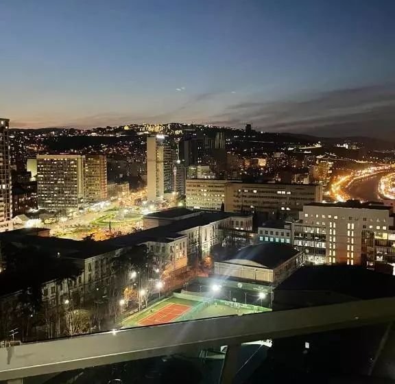 پانسیون Family Hotel Near Sports Palace
