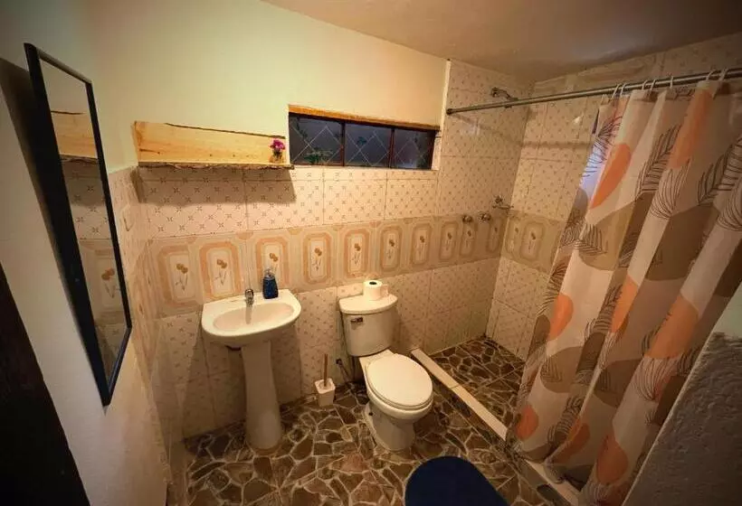 پانسیون Qori Sonqo