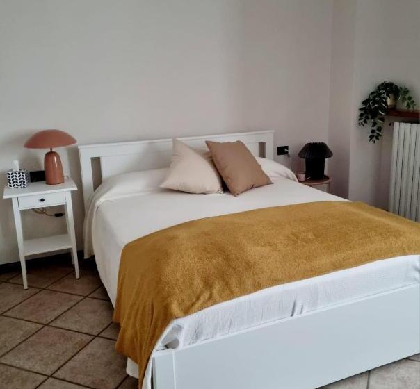 بنسيون L Oasi Amena   Camera Pesca