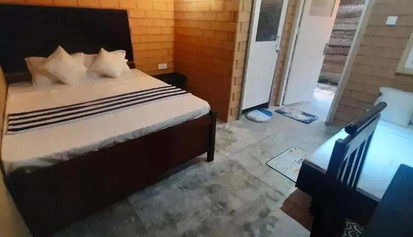 پانسیون Muthu Villa