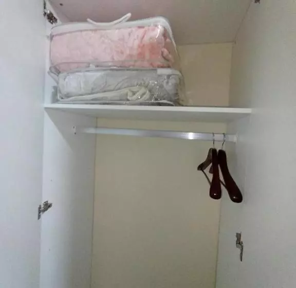 Majatalo Peshline Guest House Unit 1