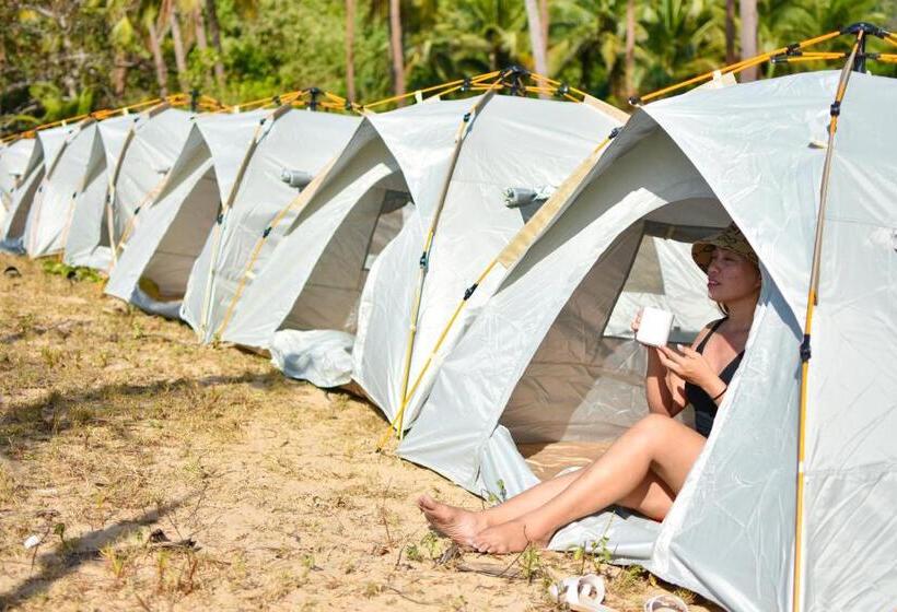 Resort El Nido Watersports And Adventures Beach Camp