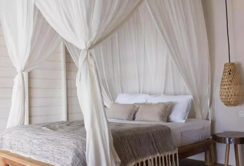 Lomakeskus Kaini Mentawai