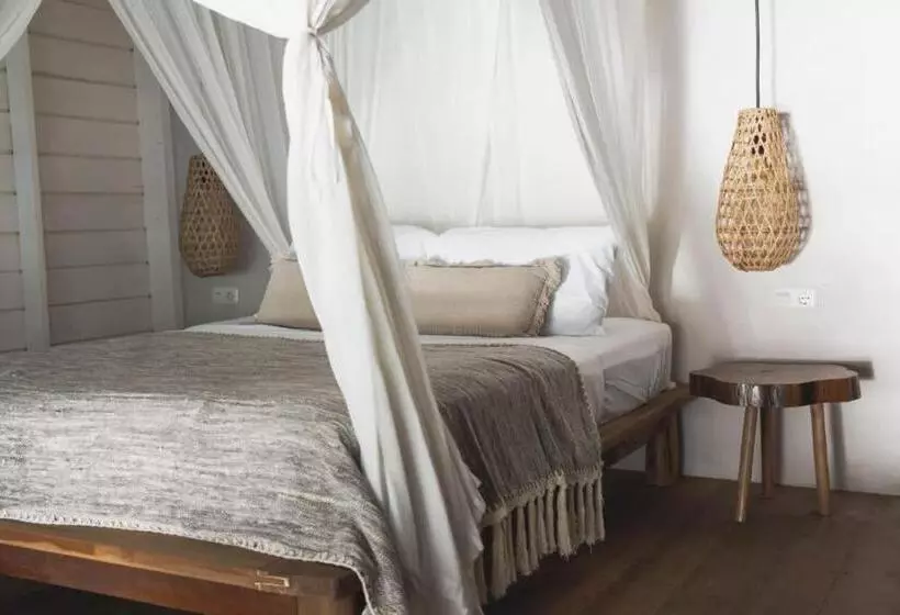 Lomakeskus Kaini Mentawai