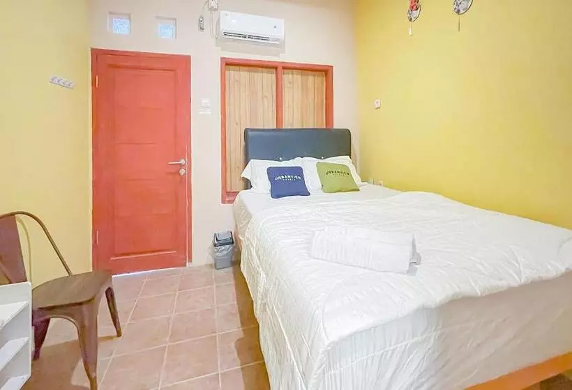 Urbanview Hotel Sany Cirebon