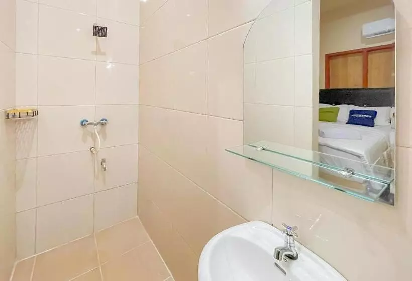 Urbanview Hotel Sany Cirebon