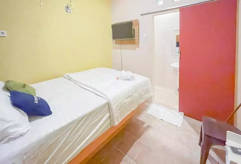 Urbanview Hotel Sany Cirebon