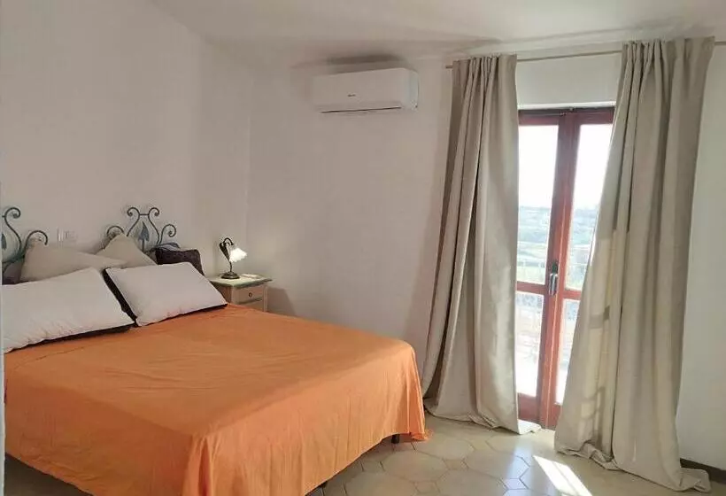 B&b Il Castello .con Balcone Vista Mare